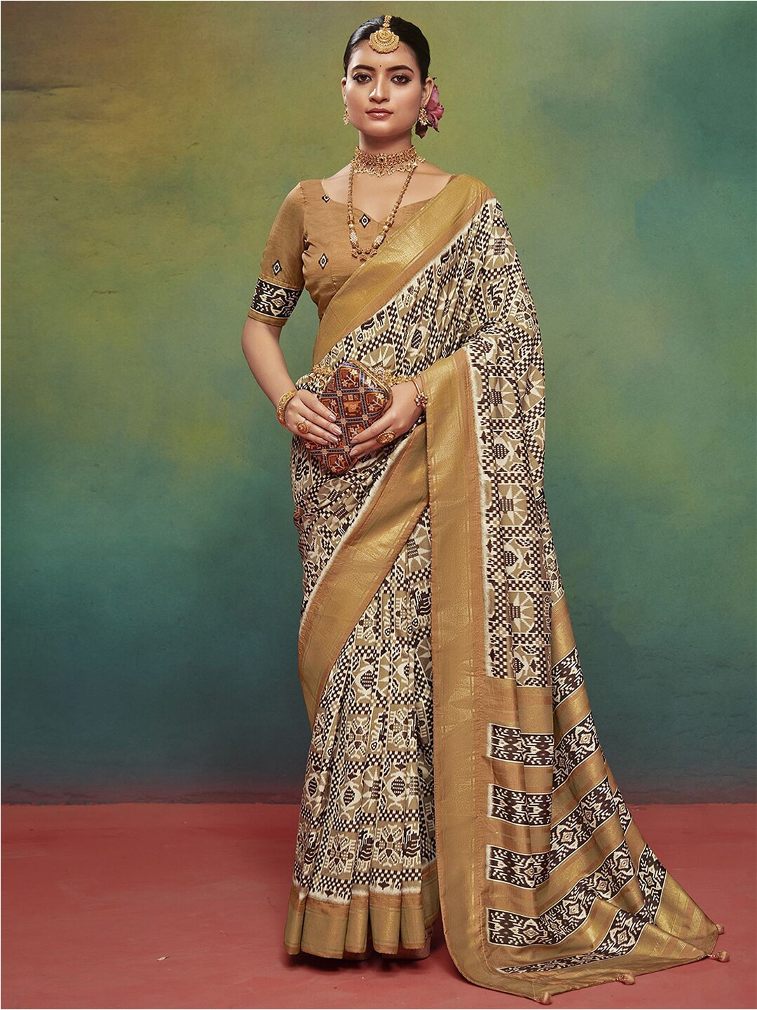 

Satrani Ethnic Motifs Woven Design Zari Pure Silk Sungudi Saree, Yellow