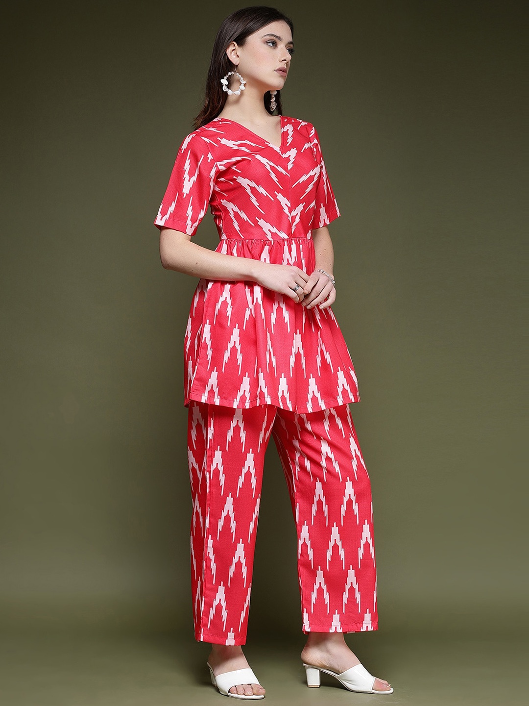

Selvia Printed V-Neck Tunic & Trousers, Red