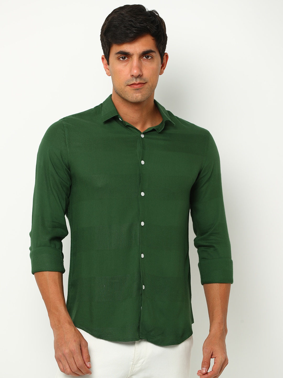 

FLY 69 Premium Slim Fit Spread Collar Cotton Casual Shirt, Green
