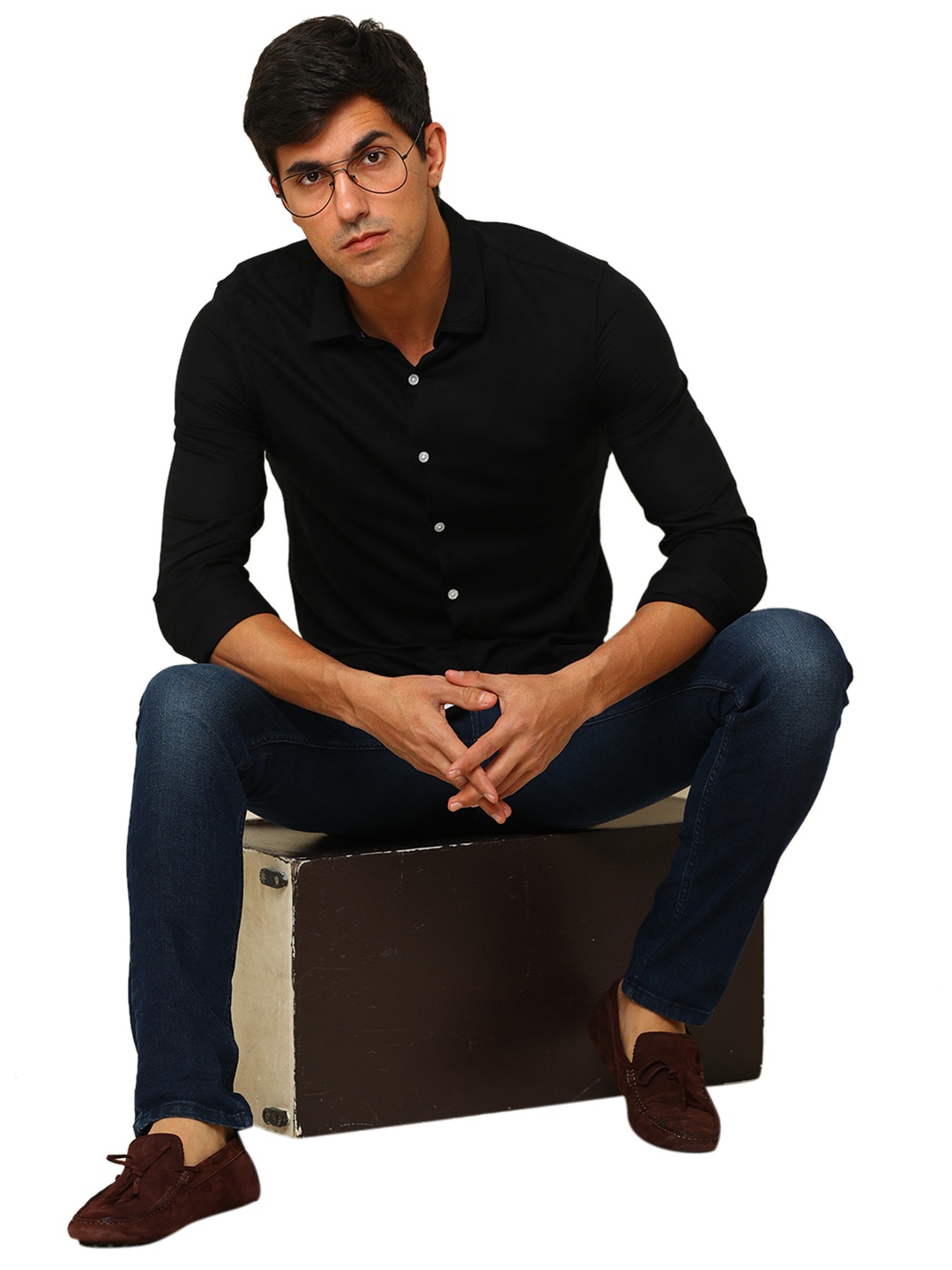 

FLY 69 Premium Slim Fit Spread Collar Pure Cotton Casual Shirt, Black
