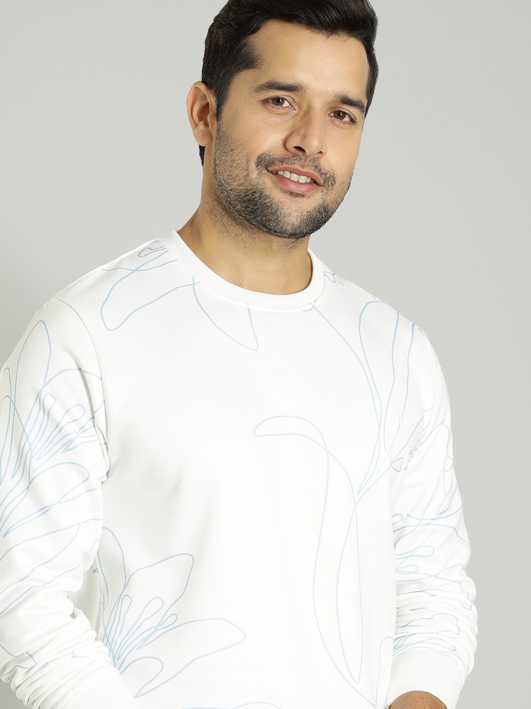 

Indian Terrain Floral Printed Pullover, White