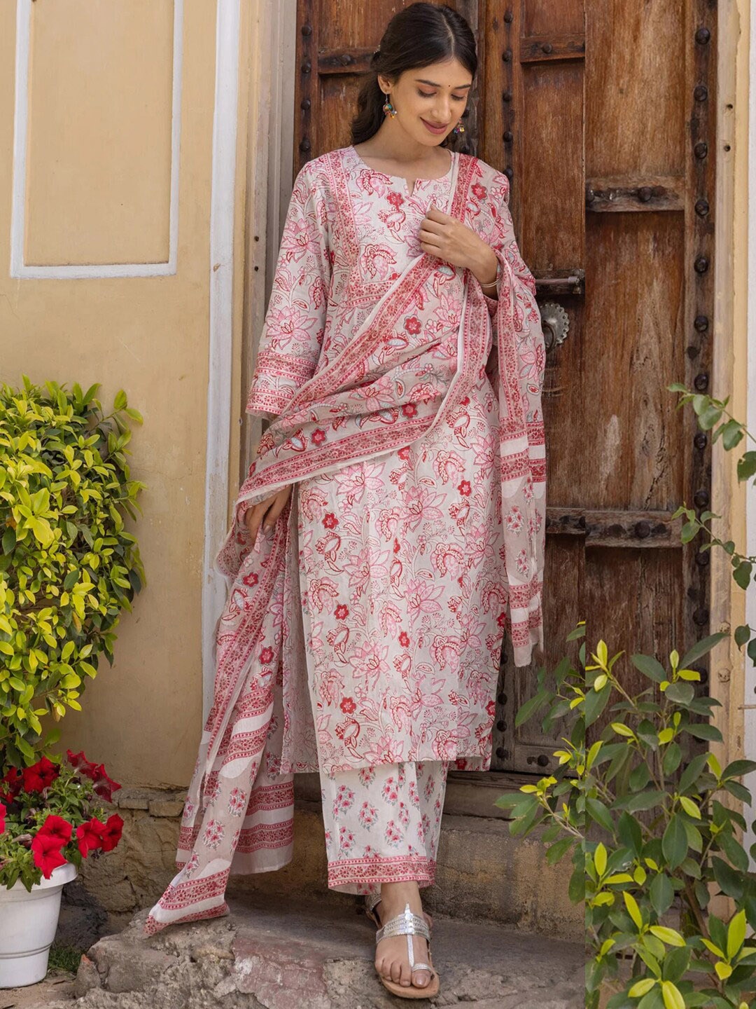 

KALINI Floral Printed Regular Kurta With Palazzos & Dupatta, White