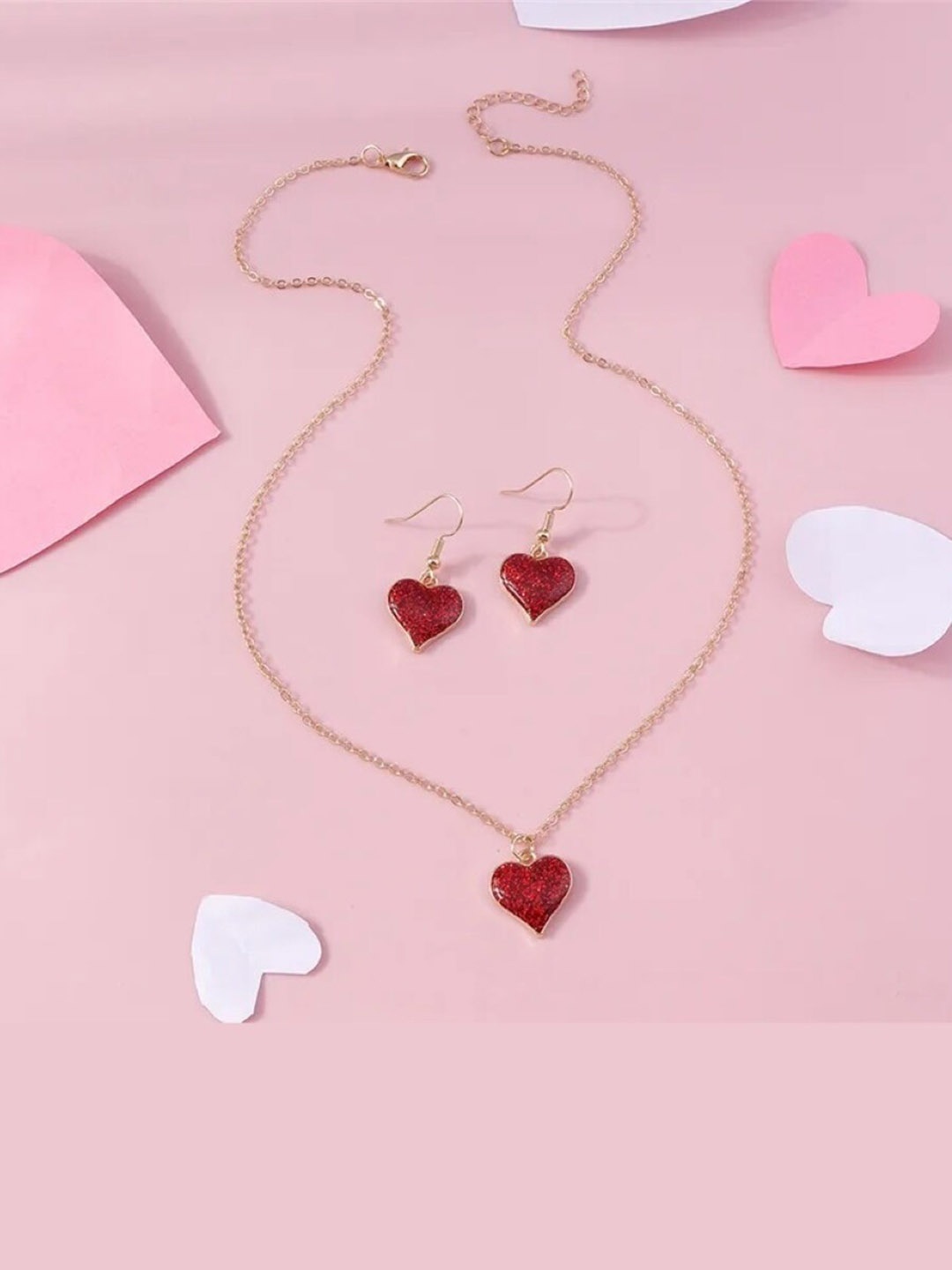 

EL REGALO Heart Shape Detail Pendent Set, Red