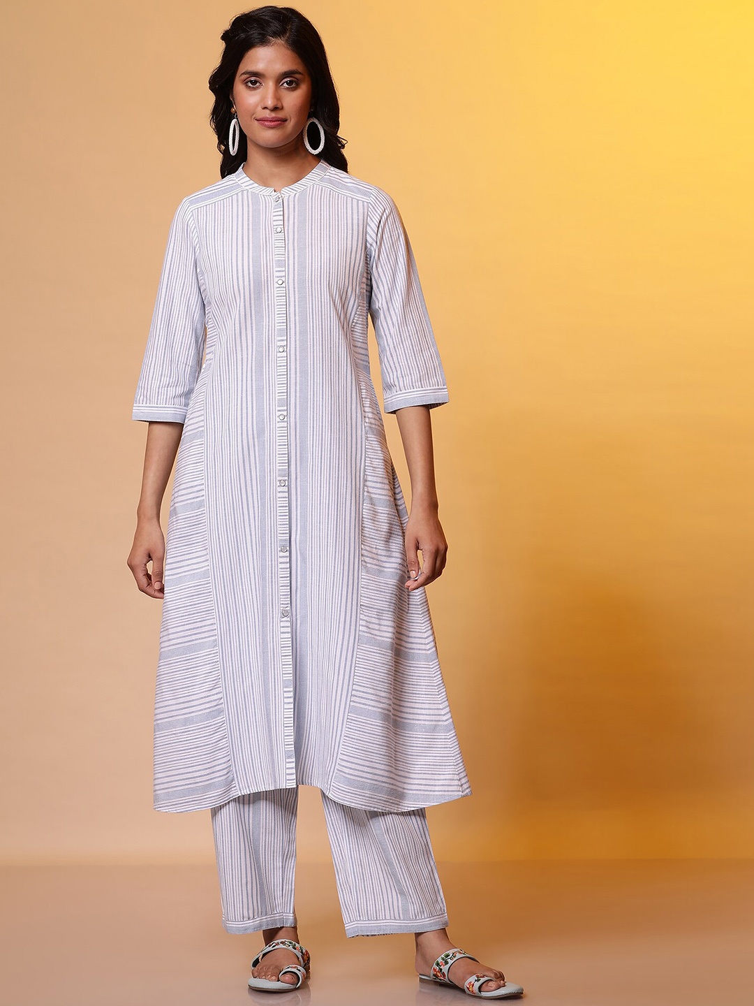 

AURELIA Striped Regular Pure Cotton Round Neck Straight Kurta with Palazzos, White