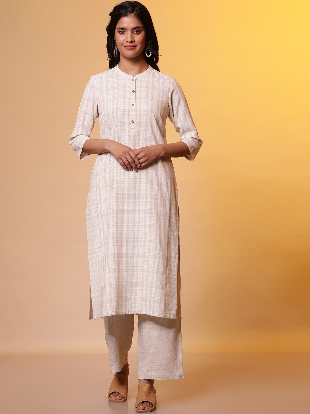 

AURELIA Striped Regular Kurta With Palazzos, Beige