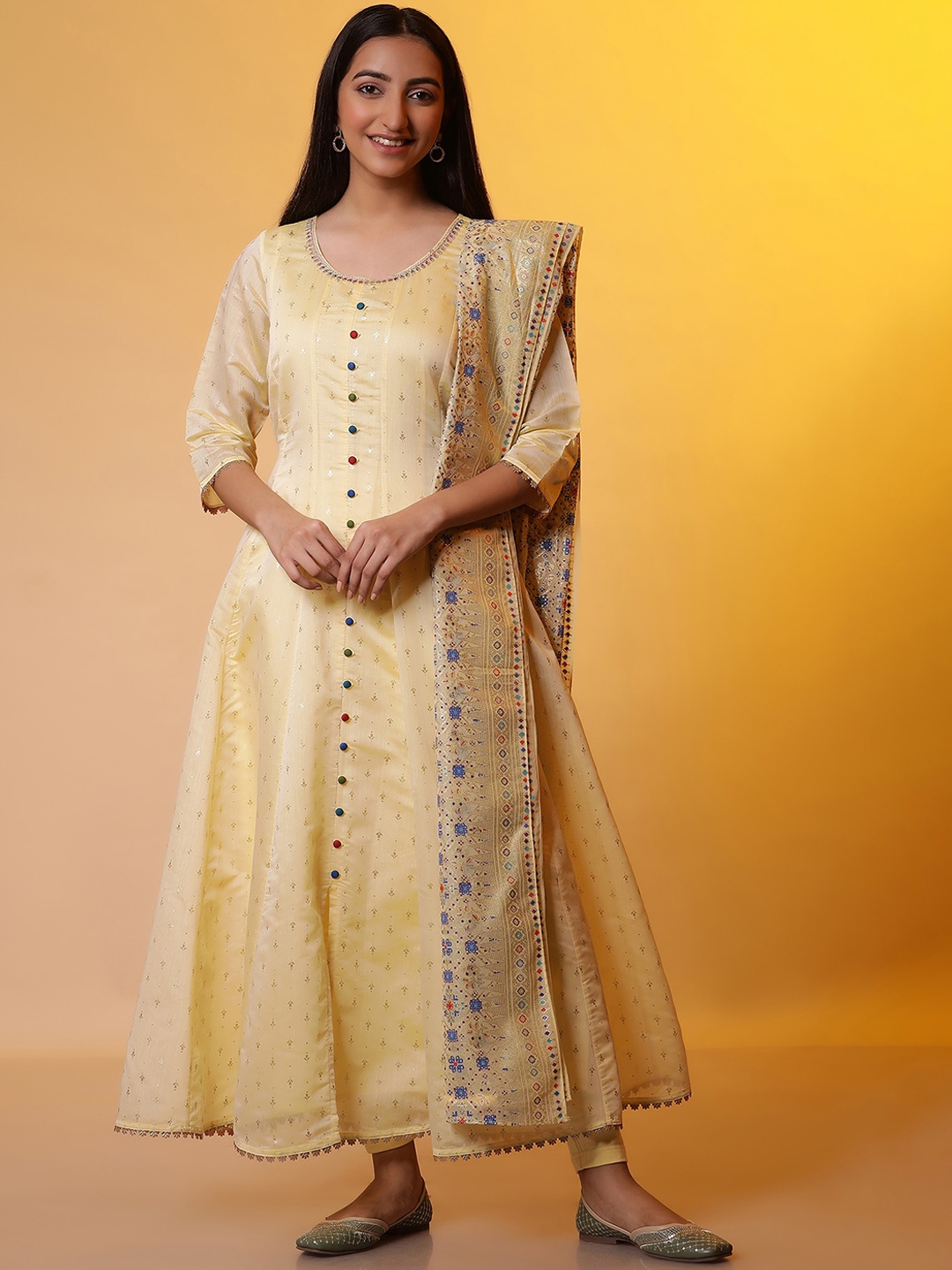 

AURELIA Floral Printed Regular Anarkali Kurta With Leggings & Dupatta, Yellow