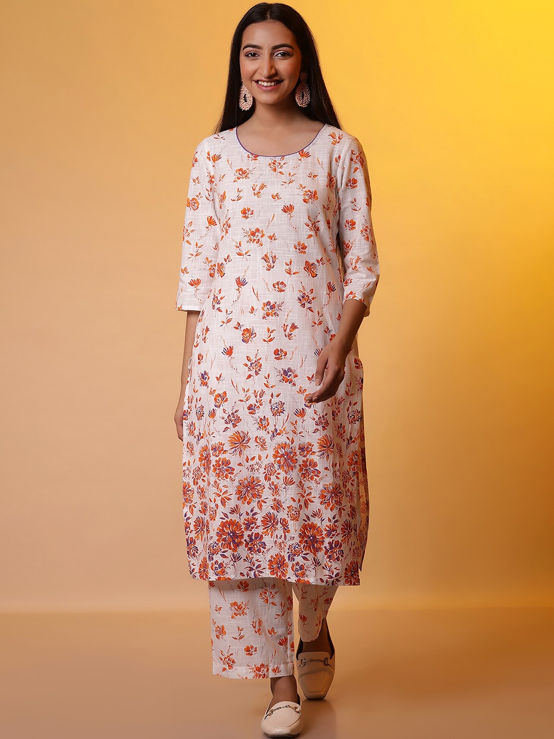 

AURELIA Floral Printed Regular Pure Cotton Kurta With Palazzos, White