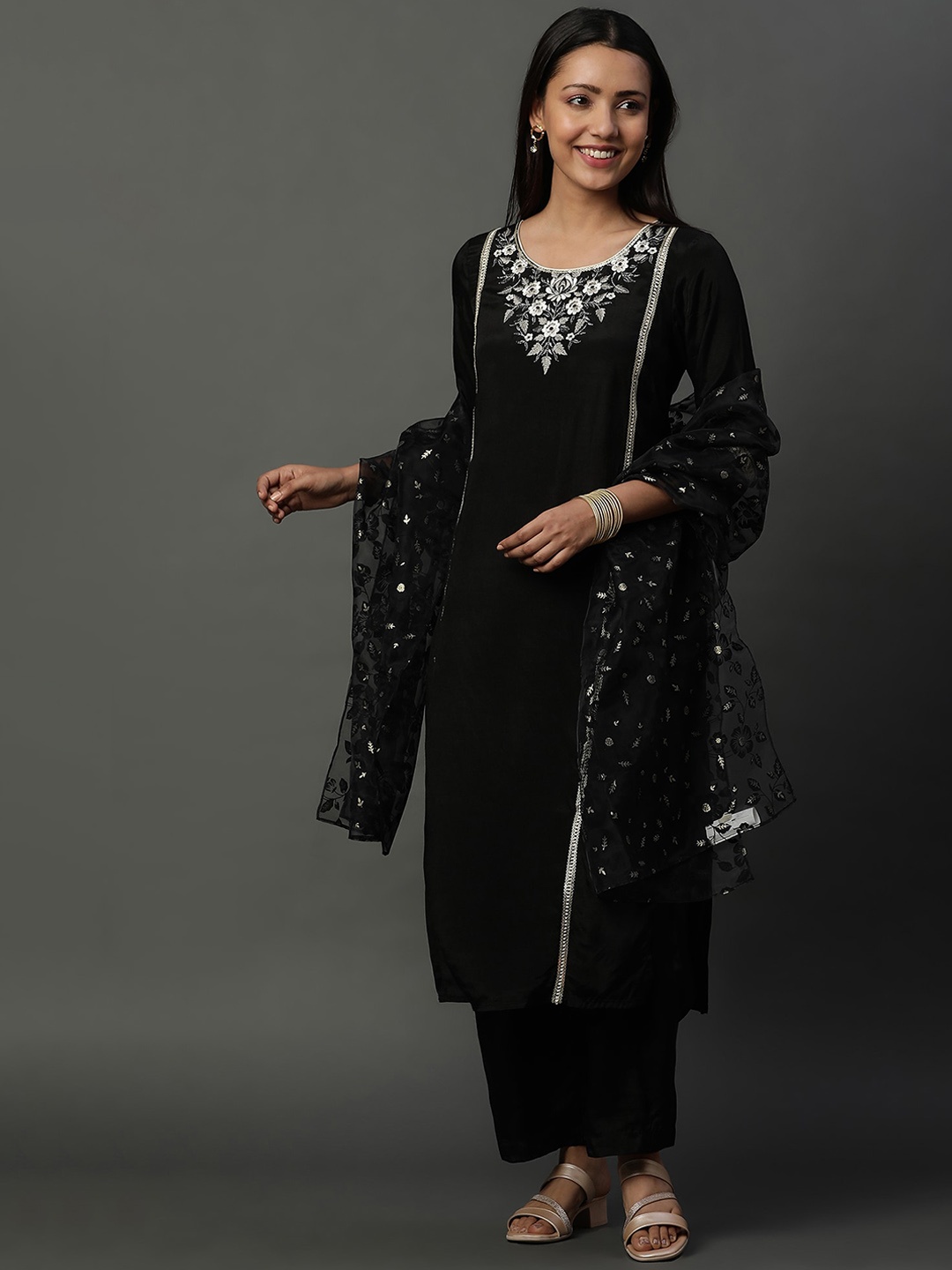

AURELIA Floral Embroidered Round Neck Straight Kurta With Palazzos & Dupatta, Black