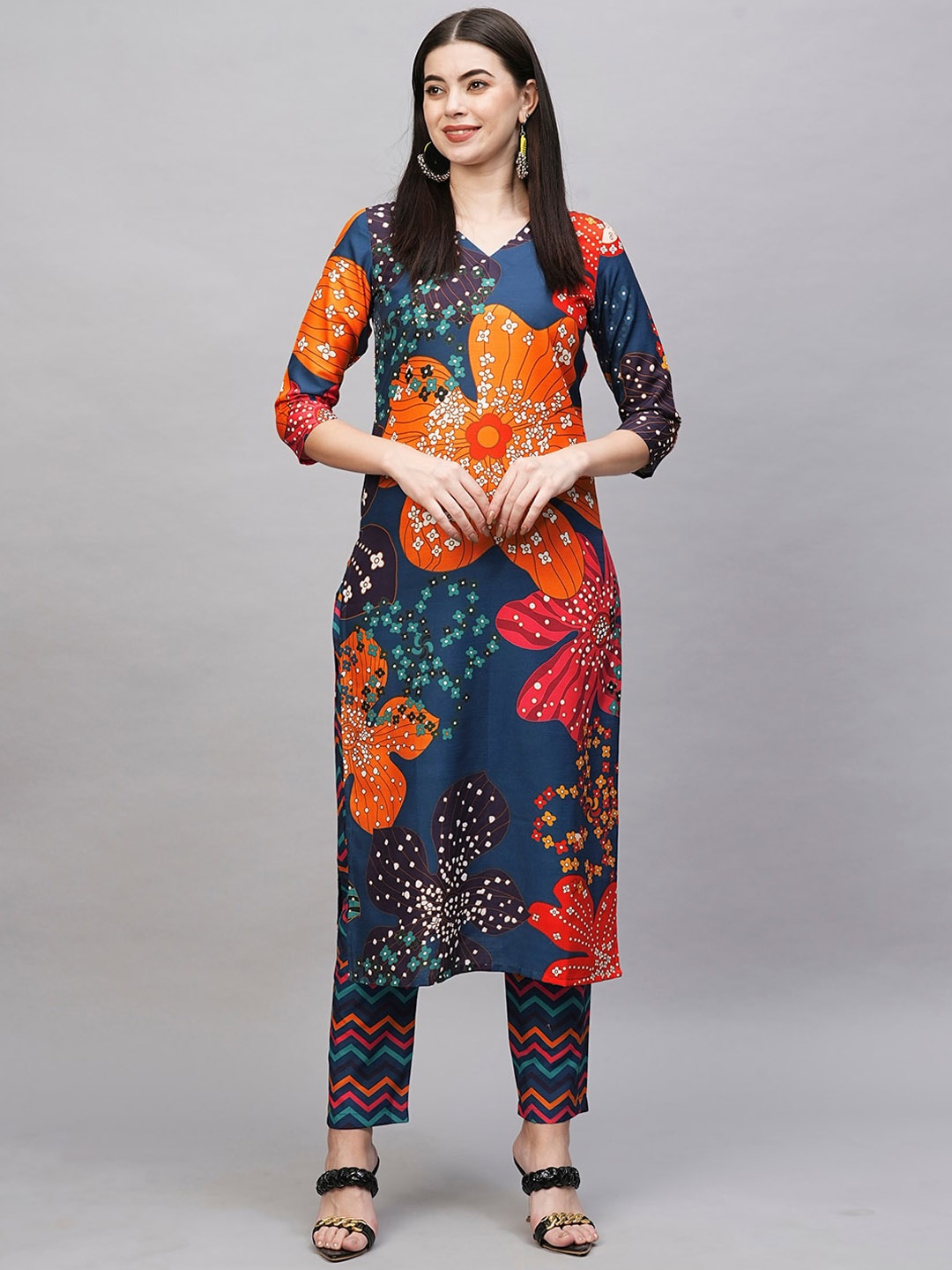 

KALINI Floral Printed Straight Kurta with Trousers, Blue