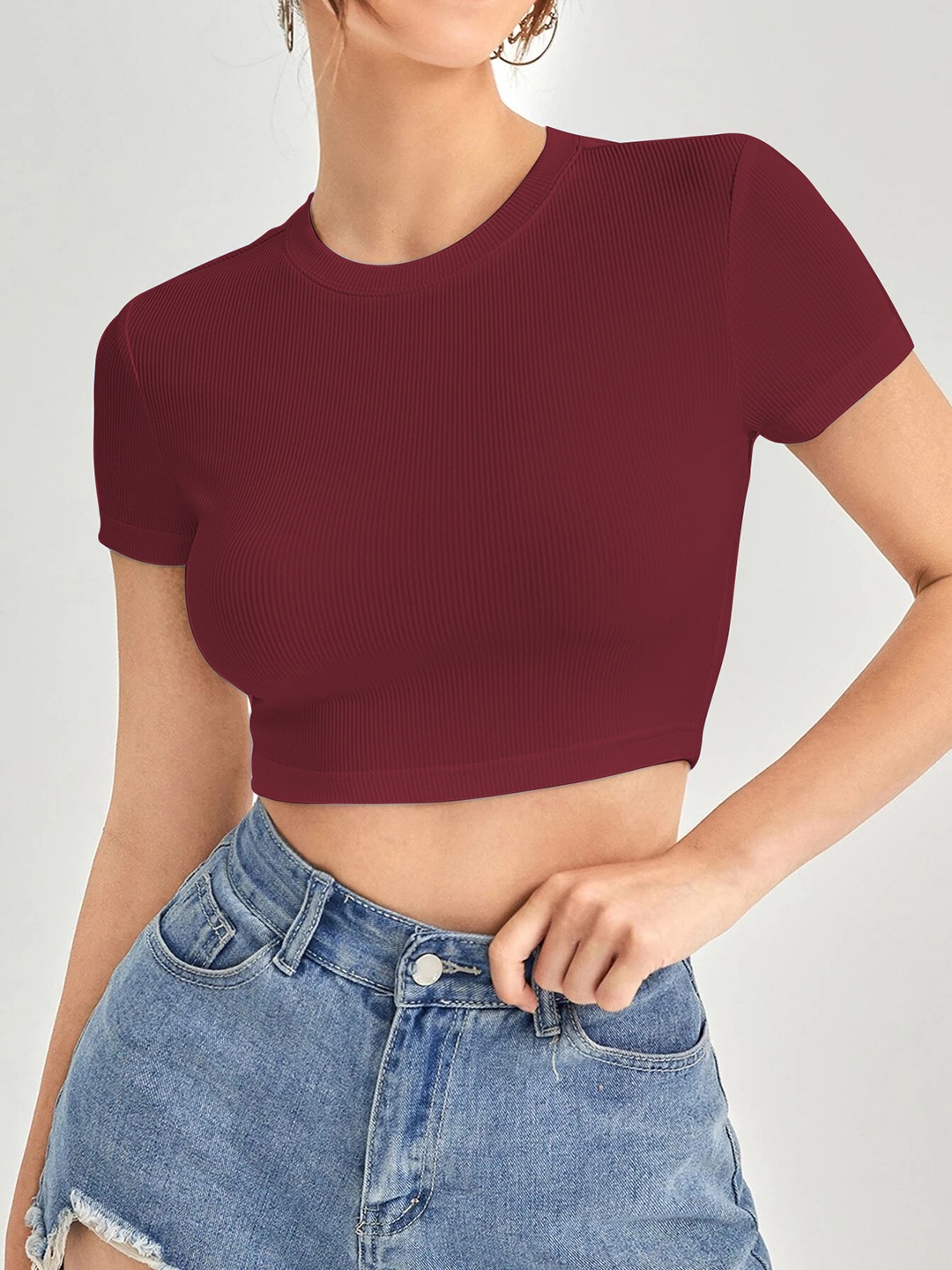 

Stylecast X Slyck Round Neck Ribbed Fitted Crop Top, Maroon