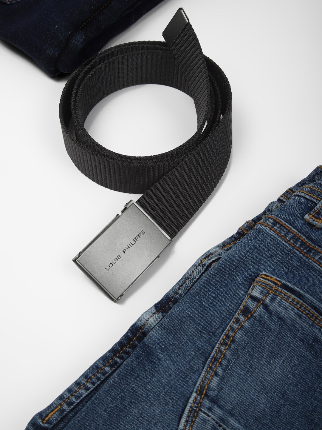 

Louis Philippe Sport Men Textured Belt, Black