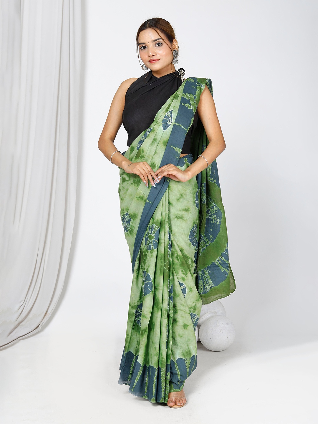 

JAIPURI BLOCK PRINT Tie And Dye Printed Pure Cotton Bagru Saree, Green