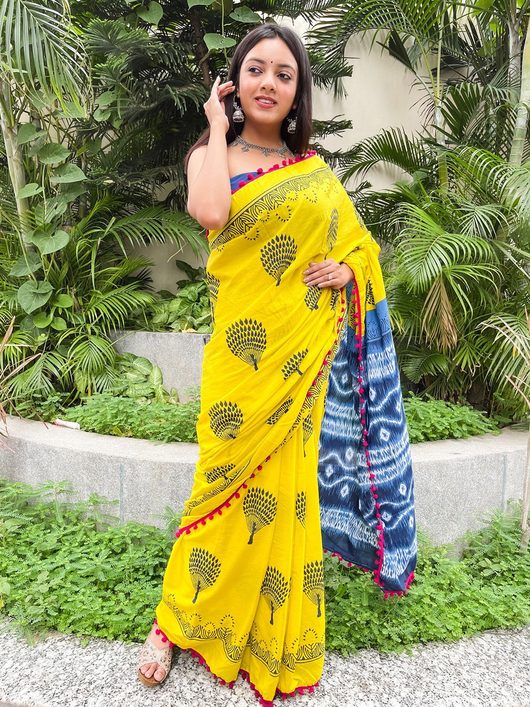 

JAIPURI BLOCK PRINT Ethnic Motifs Pure Cotton Block Print Saree, Yellow