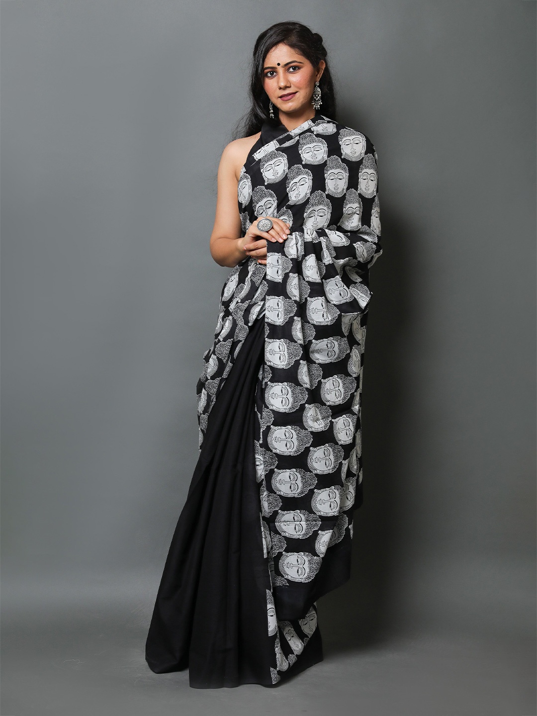 

JAIPURI BLOCK PRINT Kalamkari Printed Pure Cotton Ikat Saree, Black