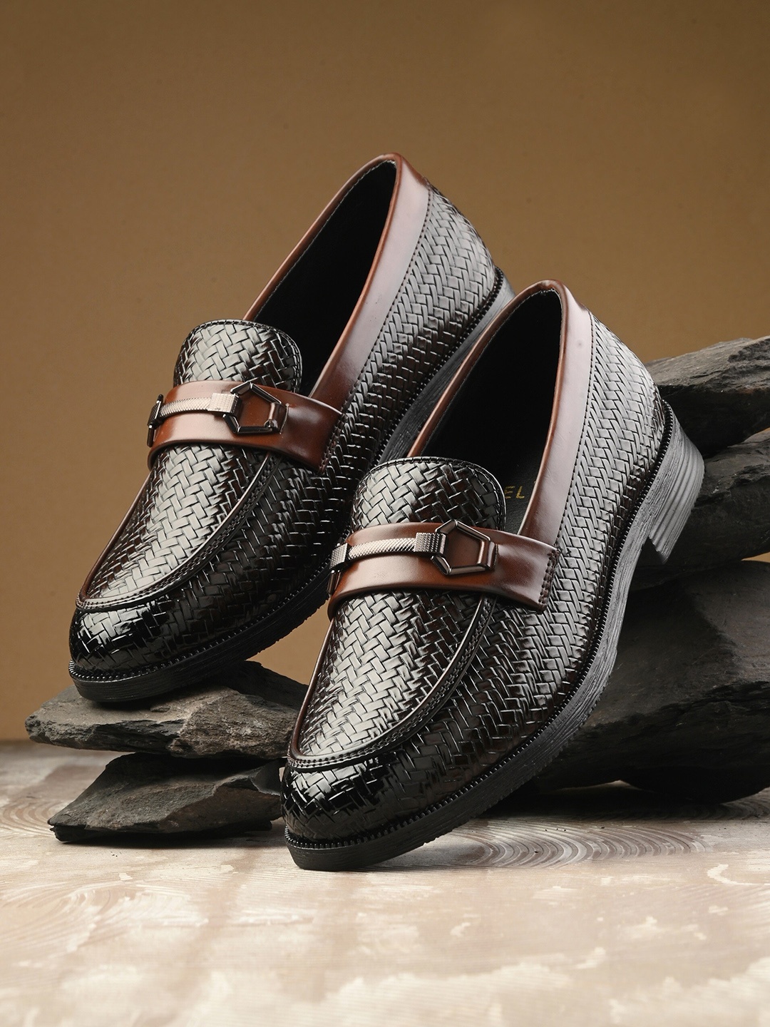 

El Paso Men Textured Formal Loafers, Brown