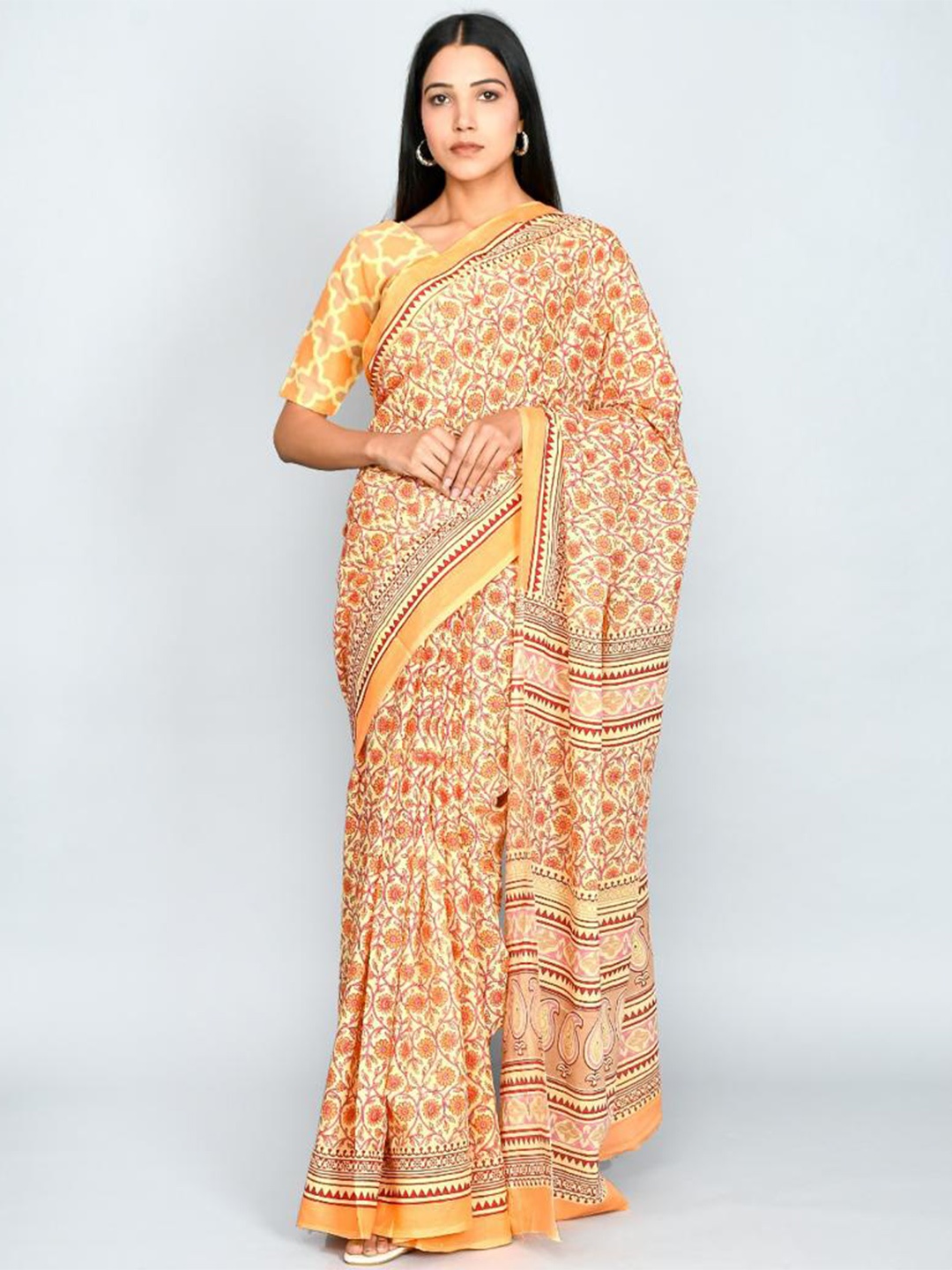 

TROPWEAR Ethnic Motifs Block Print Saree, Peach
