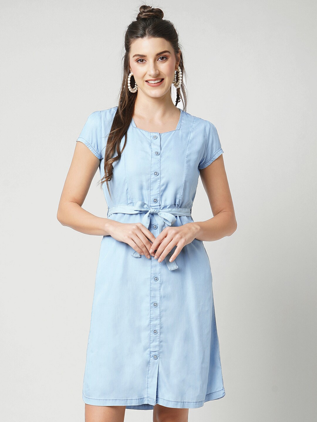 

Kraus Jeans Round Neck Short Sleeves Shirt Dress, Blue