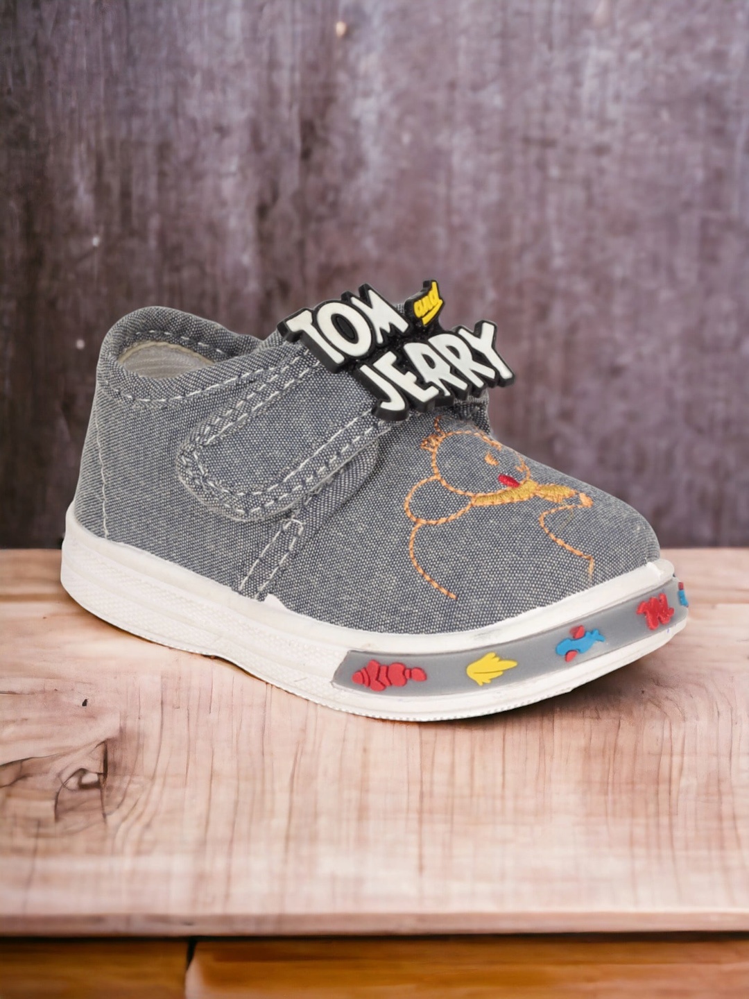 

Lil Lollipop Kids Embellished Detail Sneakers, Grey