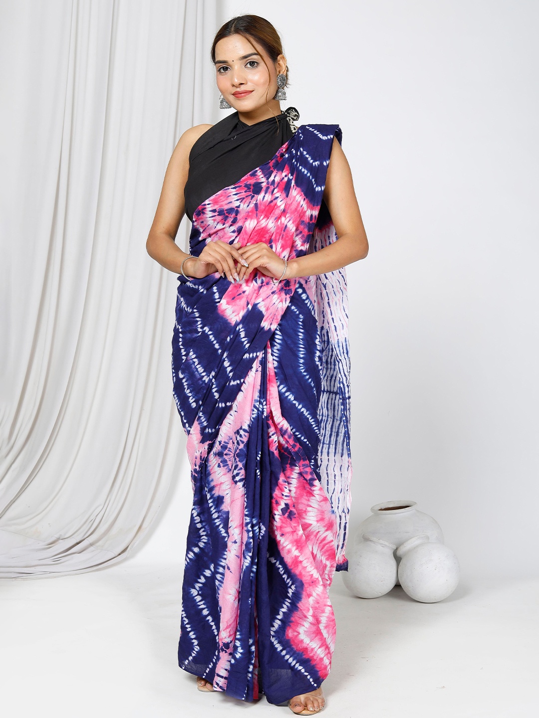 

JAIPURI BLOCK PRINT Leheriya Printed Pure Cotton Bagru Saree, Blue