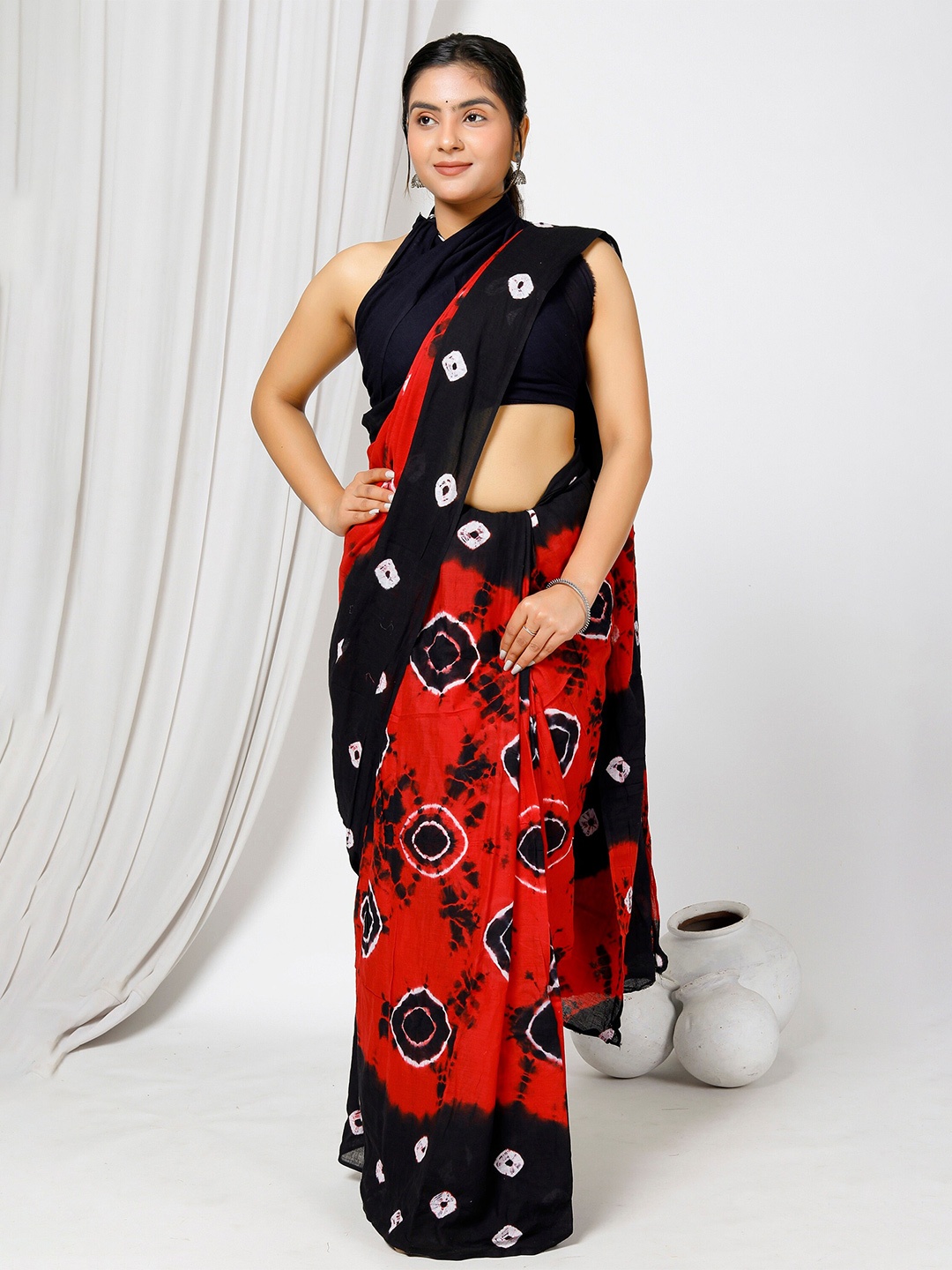 

JAIPURI BLOCK PRINT Geometric Printed Pure Cotton Bagru Saree, Red