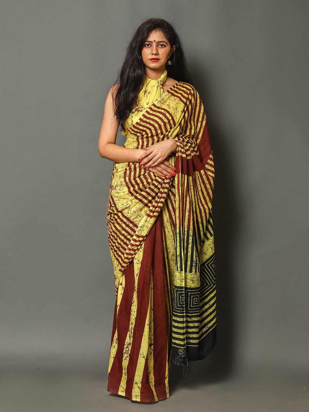 

JAIPURI BLOCK PRINT Striped Pure Cotton Saree, Yellow