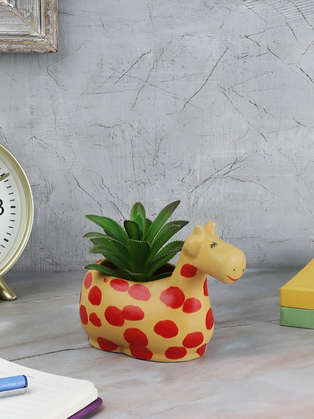 

The Decor Lane Yellow 2 Pieces Ceramic Planter