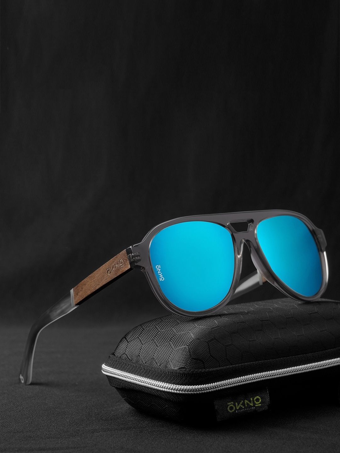 

OKNO Unisex Rectangle Sunglass with Polarised Lens OKTamoSC1, Blue