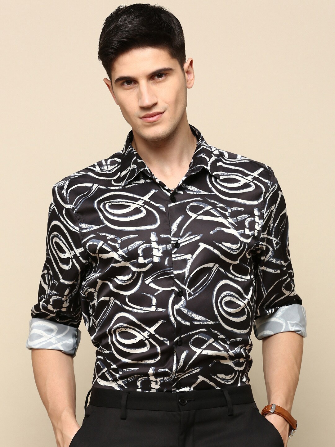 

INVICTUS Spread Collar Slim Fit Opaque Printed Party Shirt, Black