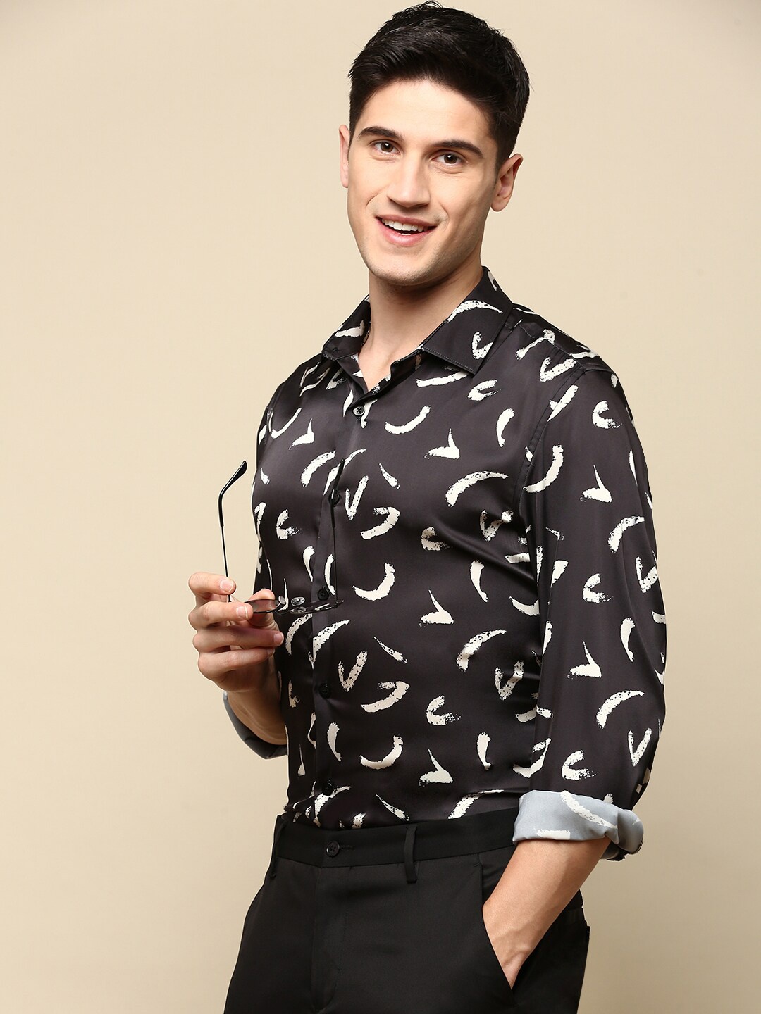 

INVICTUS Club Slim Fit Printed Satin Party Shirt, Black