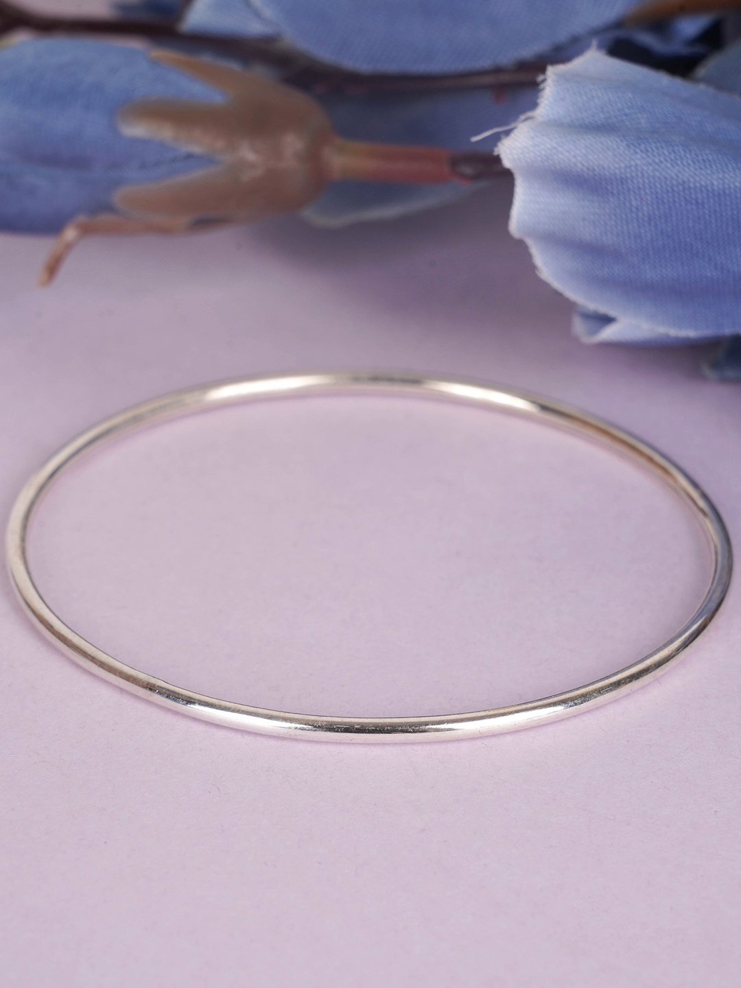 

Shyle Sterling Silver Bangle