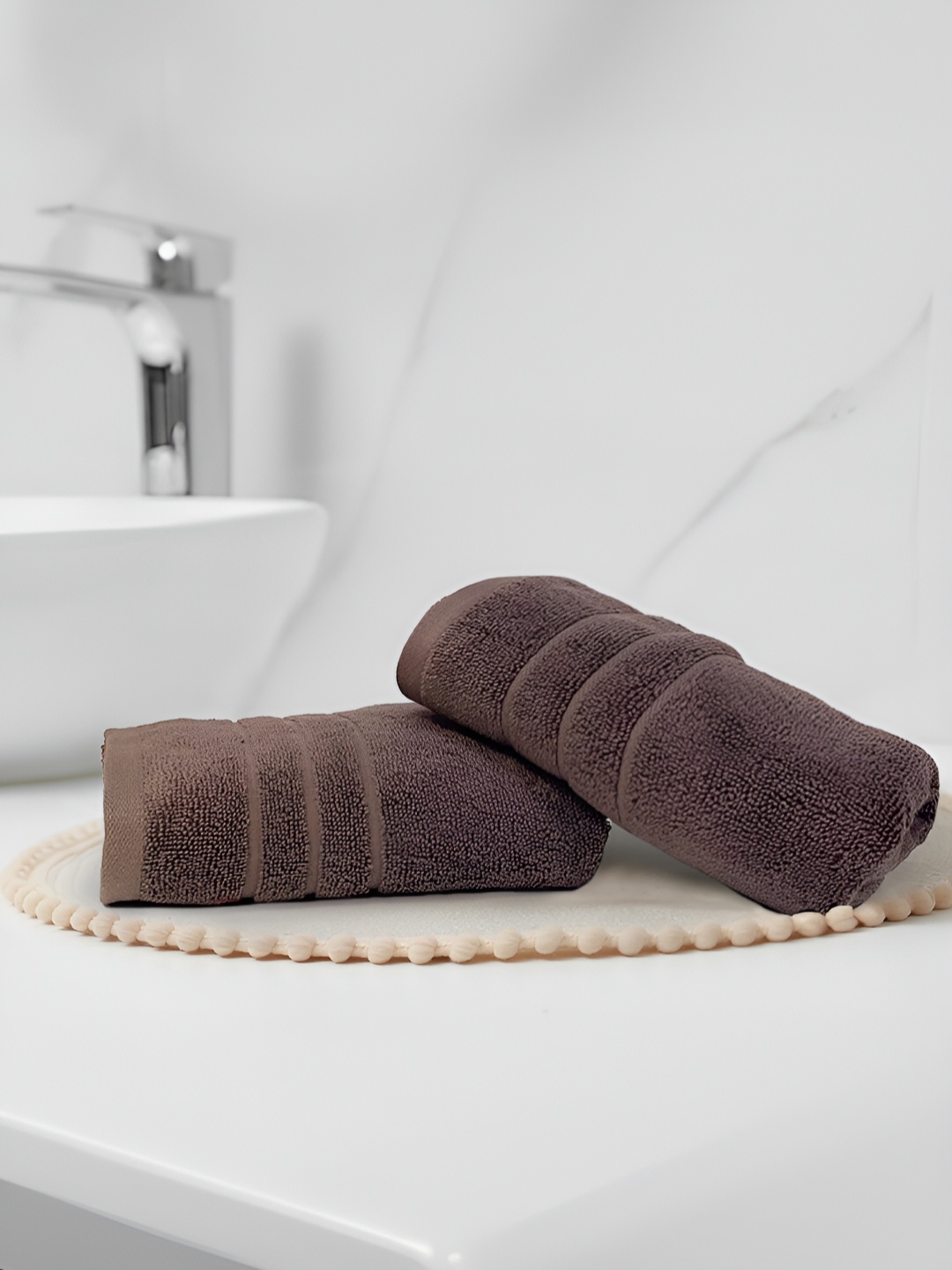 

Sassoon Coffee Brown 2 Pieces 650 GSM Pure Cotton High-Absorbent Hand Towels