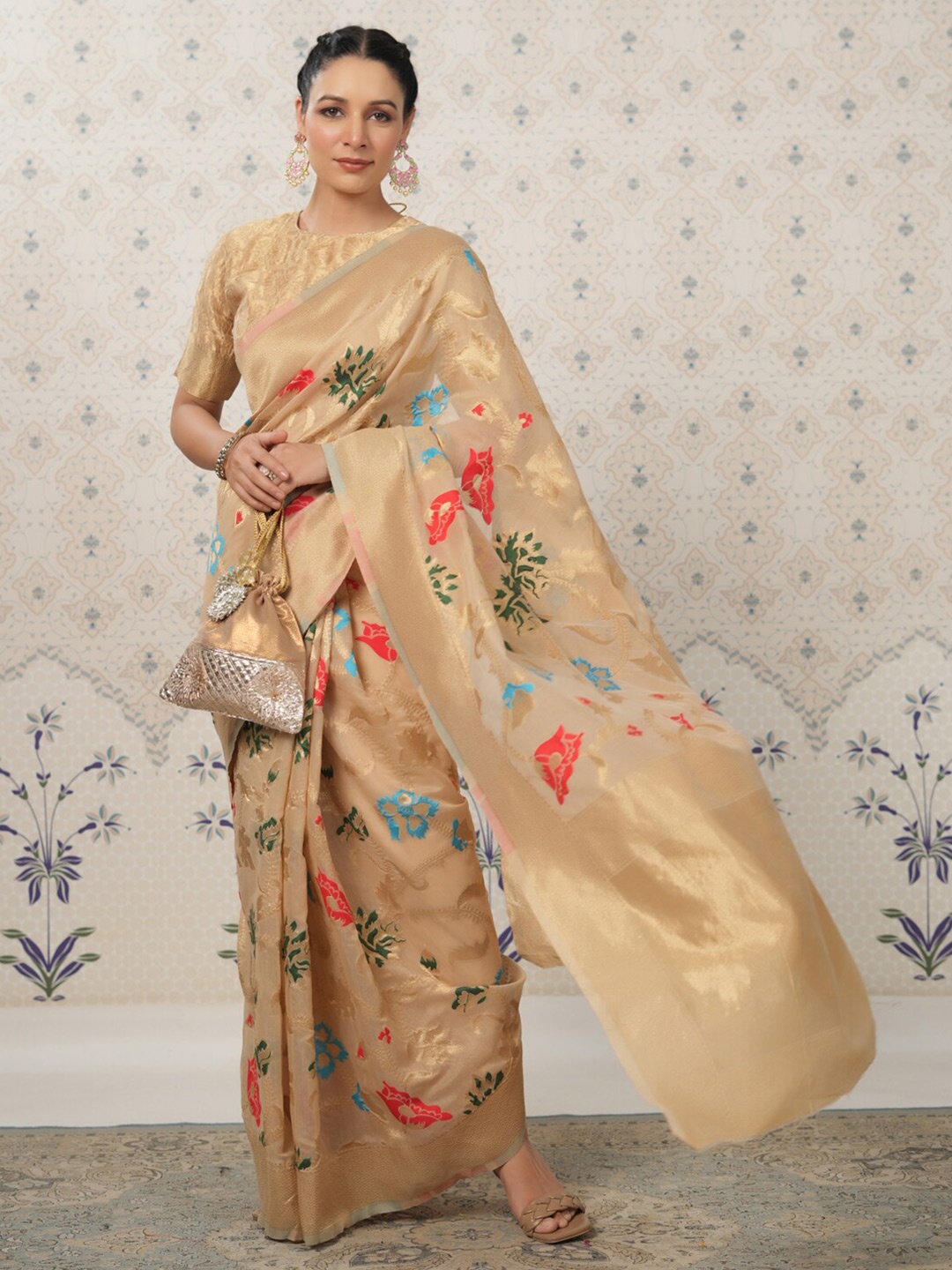 

Ode by House of Pataudi Woven Design Zari Pure Silk Banarasi Saree, Cream