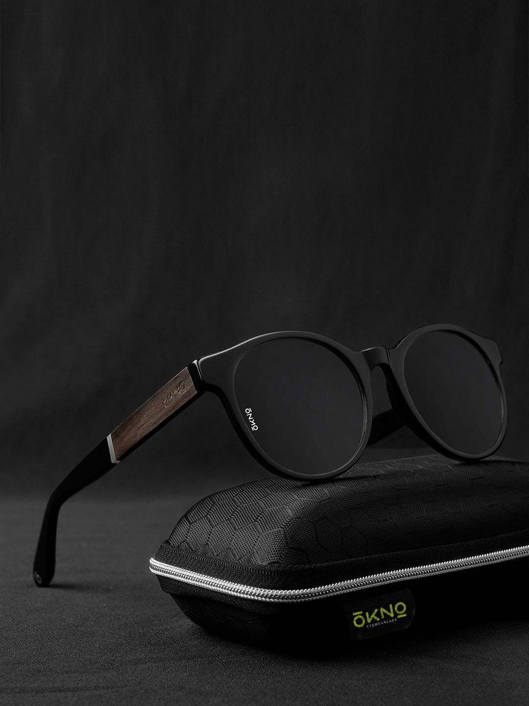 

OKNO Unisex Round Sunglasses With Polarised Lens TakeSOKTakeSC1, Black