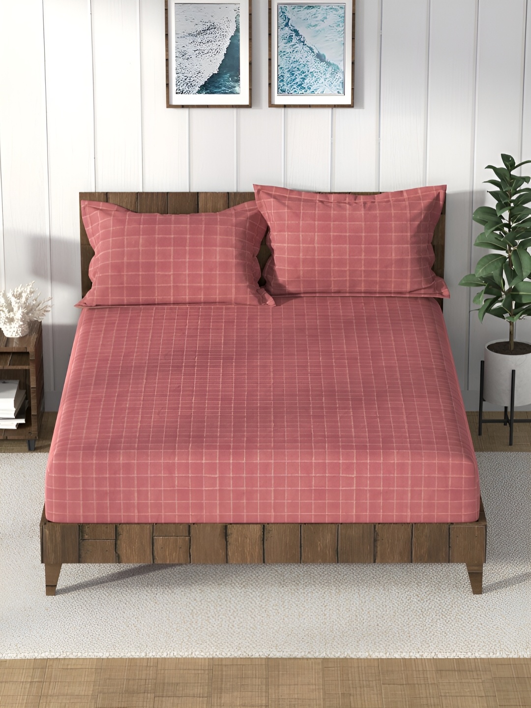 

Nautica Coral Geometric 160 TC Queen Bedsheet with 2 Pillow Covers