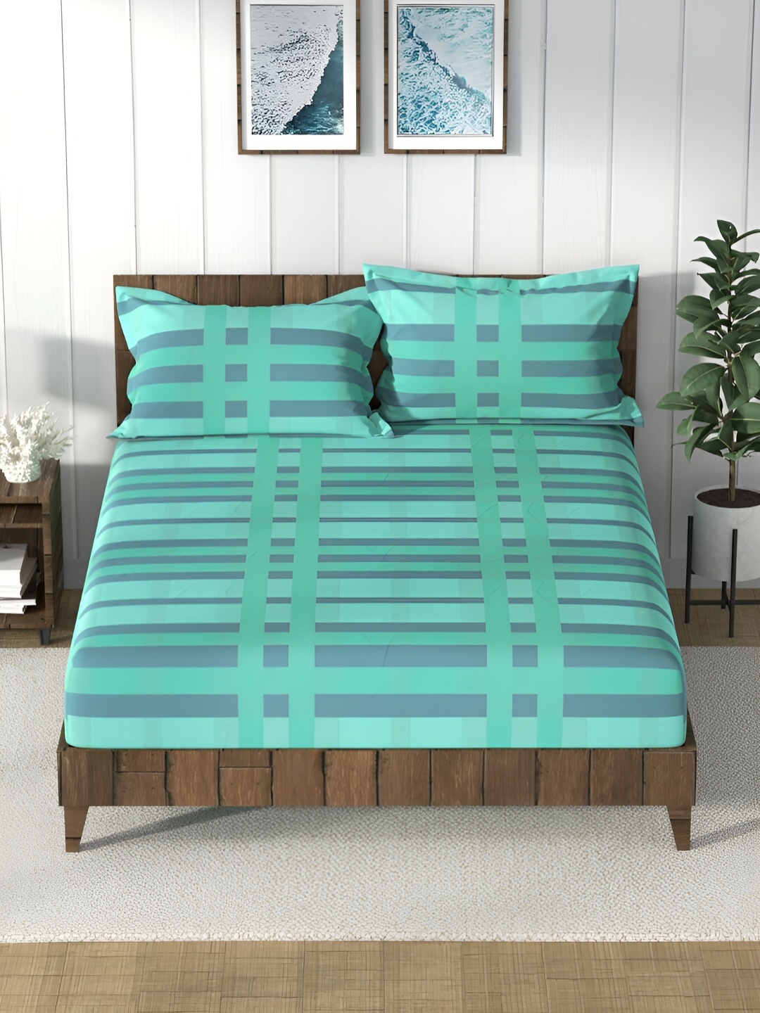 

Nautica Sea Green & Blue Striped 160 TC Cotton Queen Bedsheet with 2 Pillow Covers