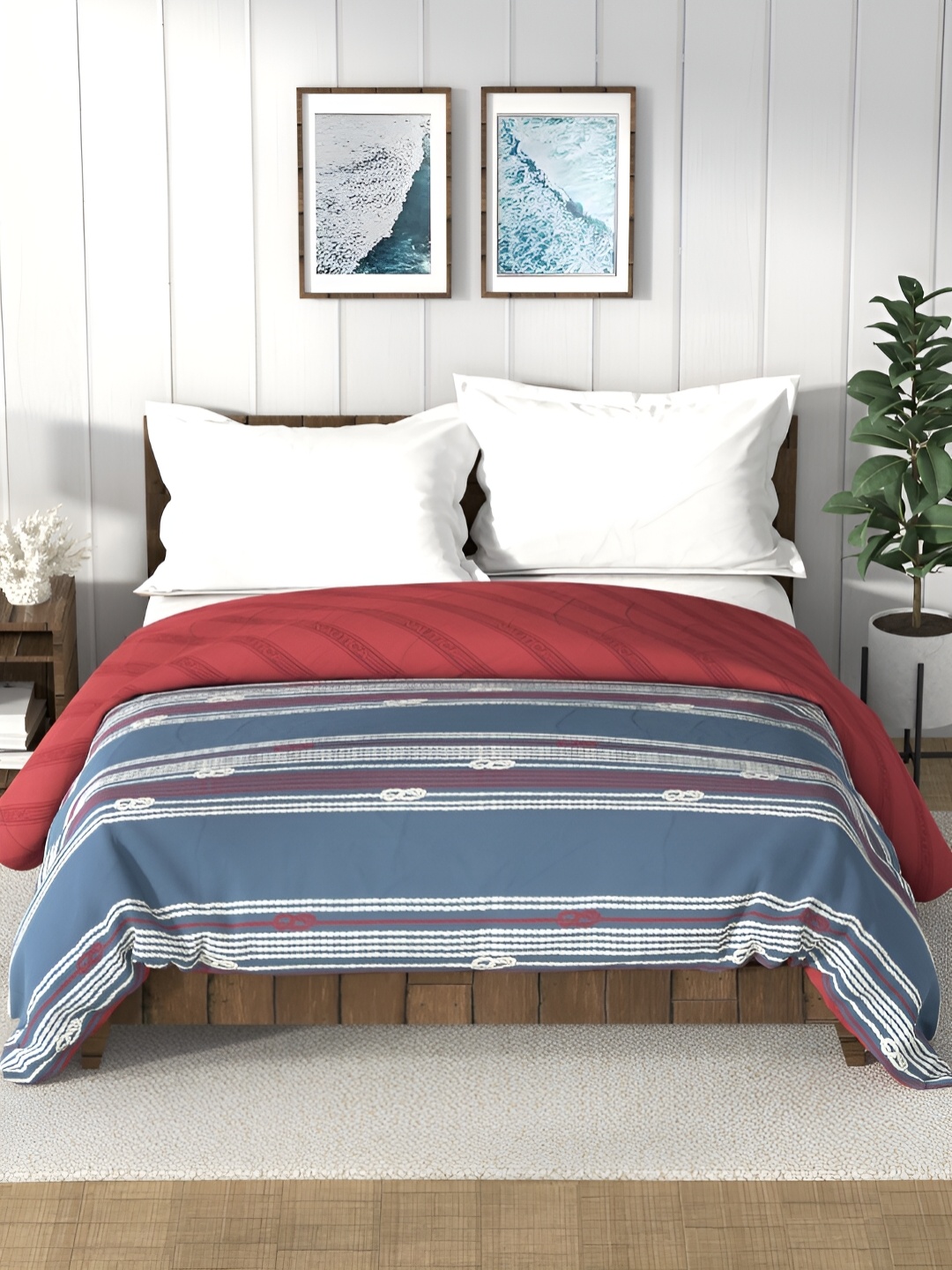 

Nautica Bristol Blue & Red Striped AC Room 150 GSM Double Bed Comforter