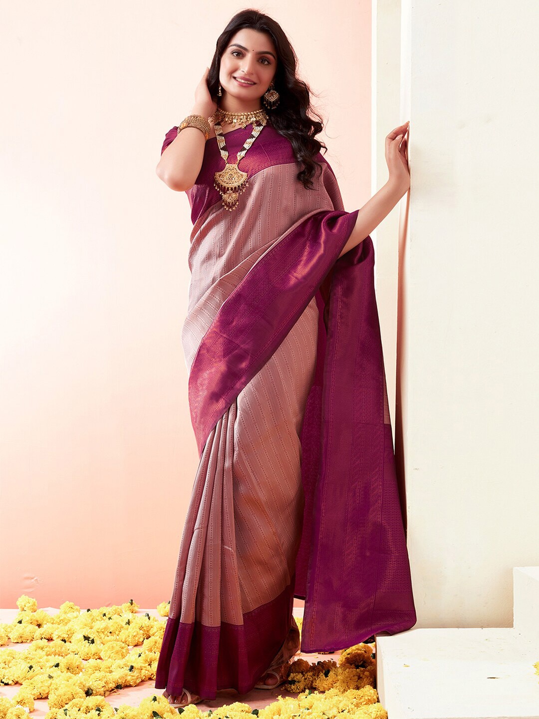 

Mitera Ethnic Motifs Woven Design Zari Art Silk Banarasi Saree, Pink