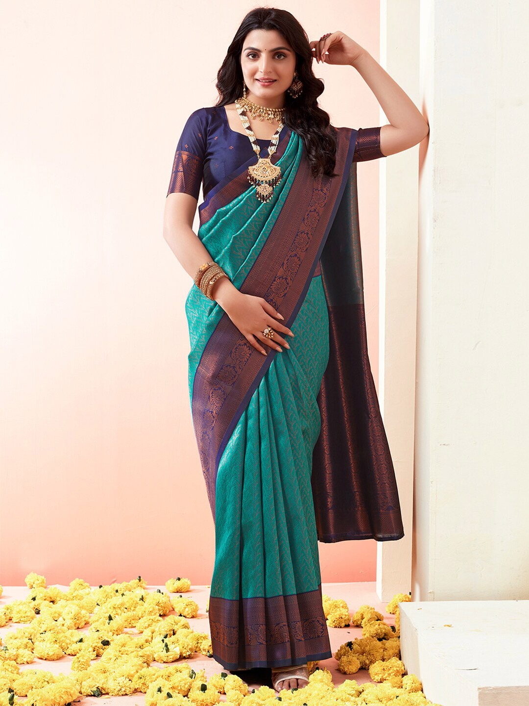 

Mitera Woven Design Zari Banarasi Saree, Green