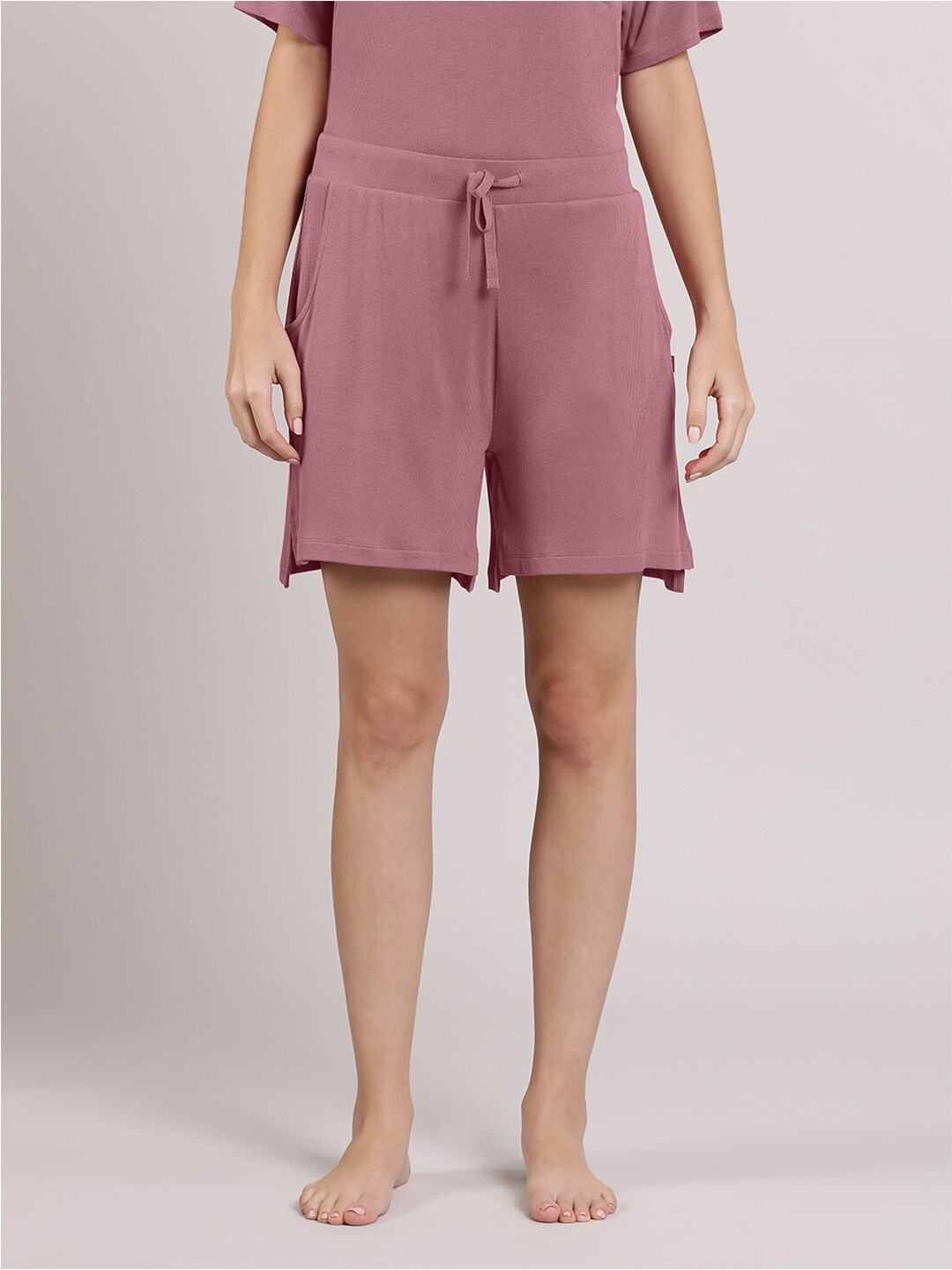 

Amante Mid Rise Serene Dream Shorts, Pink
