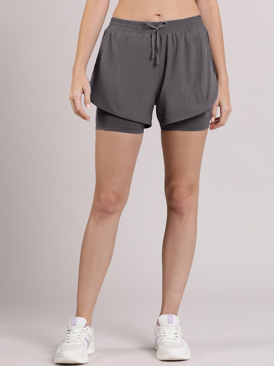 

Amante Women High Rise Energize Active Shorts, Grey