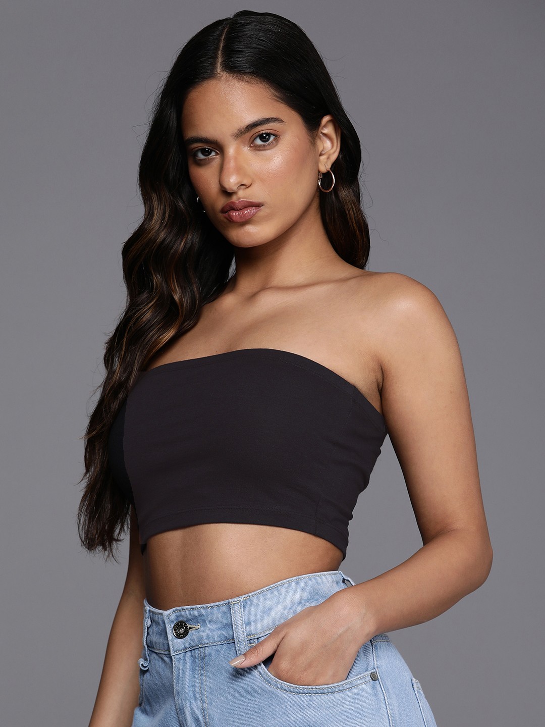 

Boohoo Solid Tube Crop Top, Black