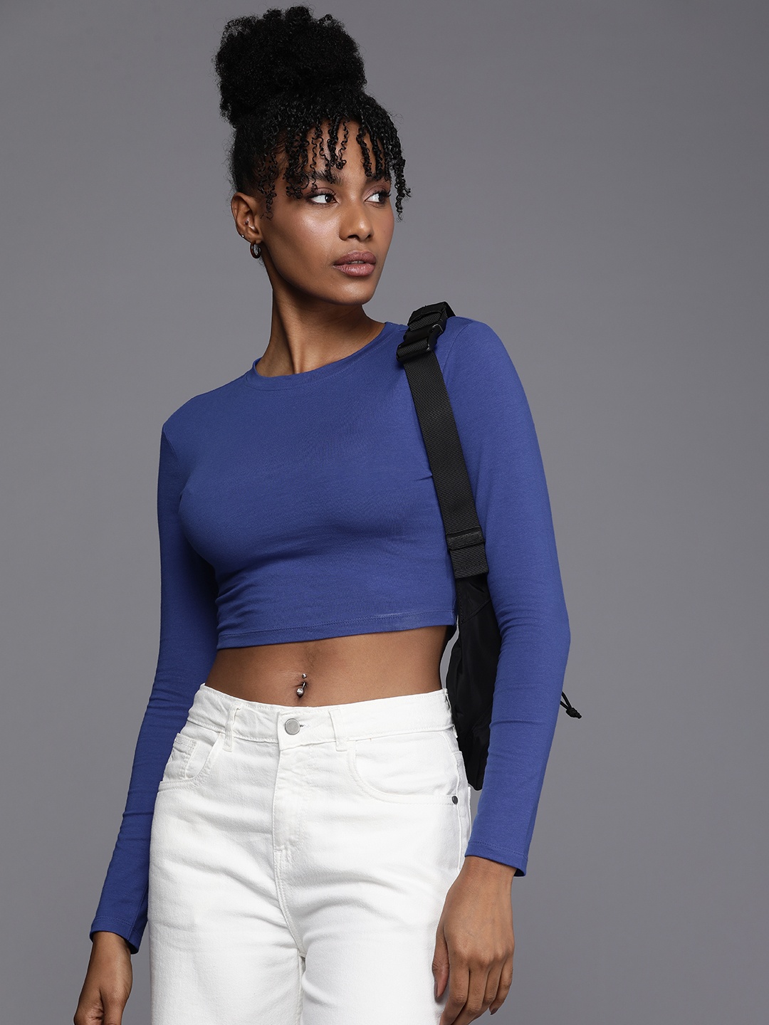 

Boohoo Solid Crop Top, Blue