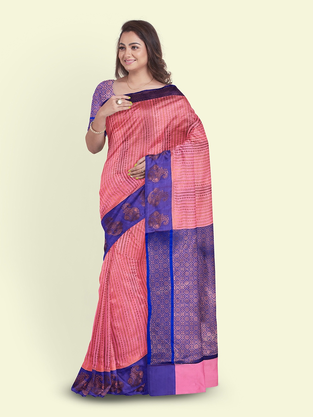 

Muskan Fashion Ethnic Motifs Woven Design Zari Banarasi Saree, Pink