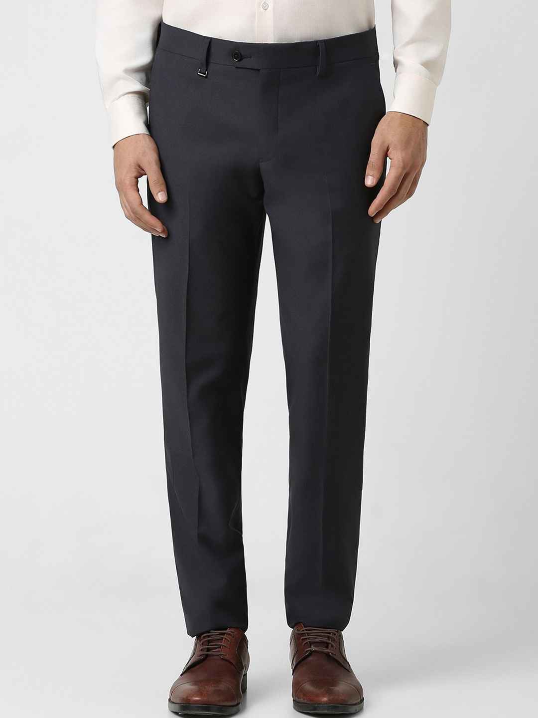 

Van Heusen Men Slim Fit Formal Trousers, Black