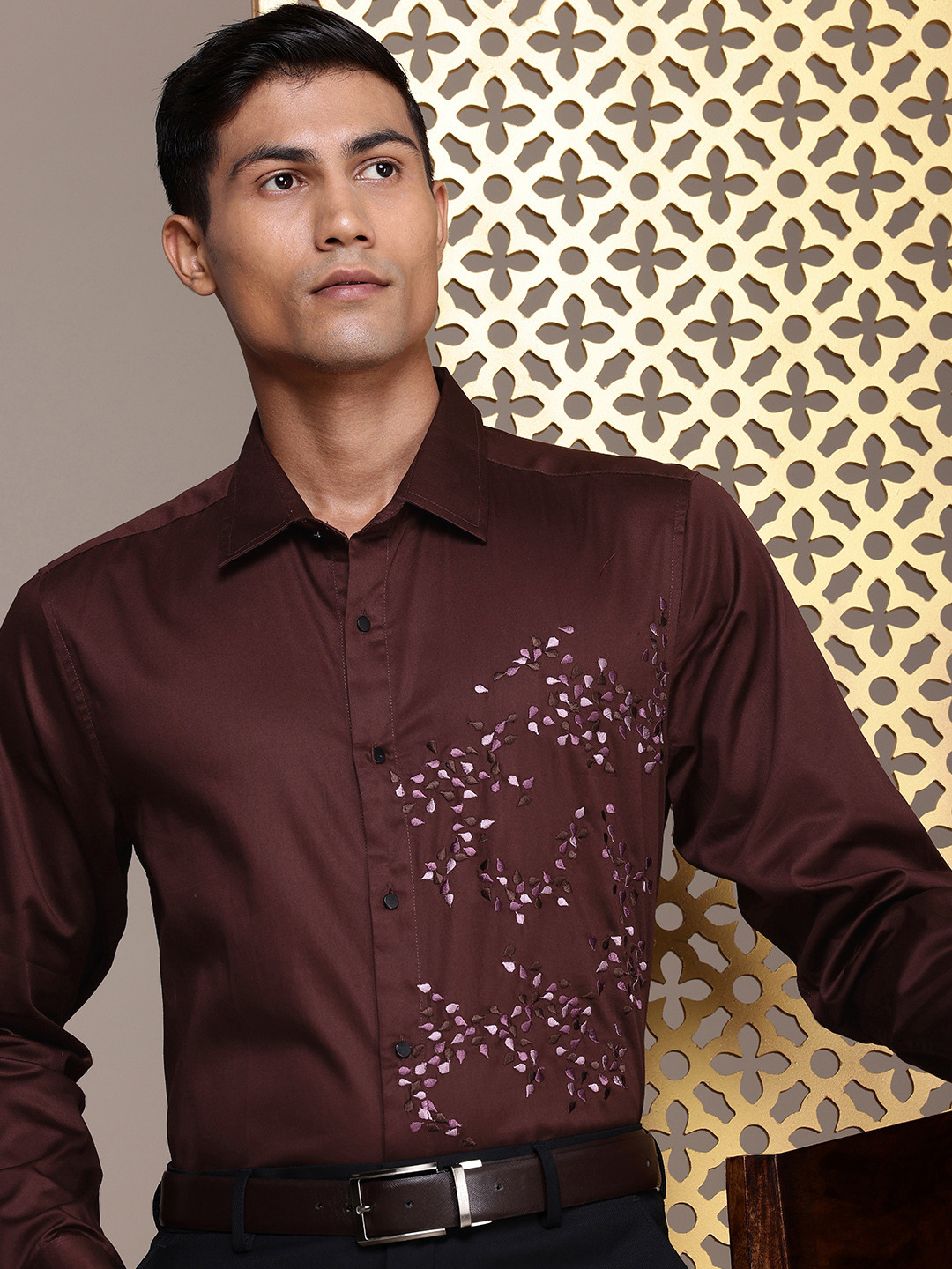 

House of Pataudi Self Design Pure Cotton Opaque Party Shirt, Burgundy