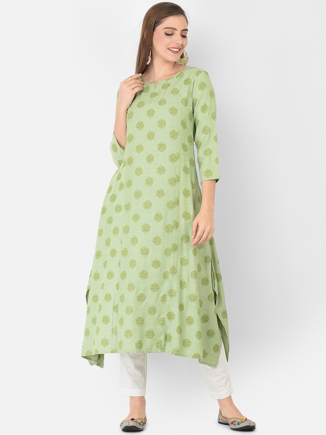 

Span Ethnic Motifs Printed Round Neck Cotton A-Line Kurta, Green