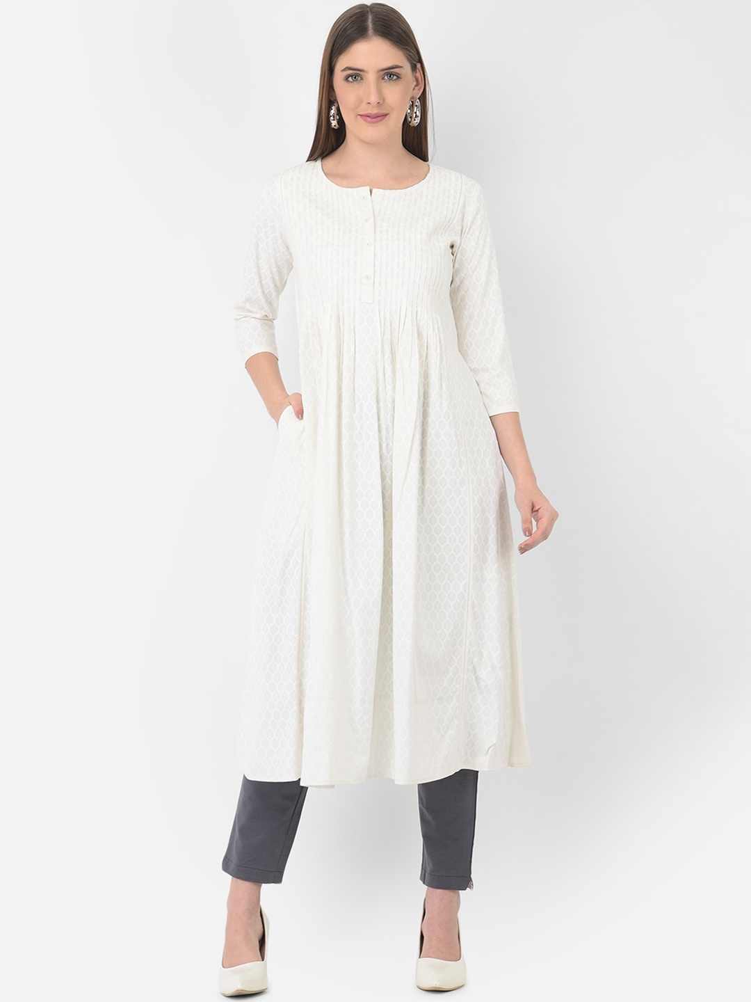 

Span Geometric Printed Round Neck Cotton A-Line Kurta, White