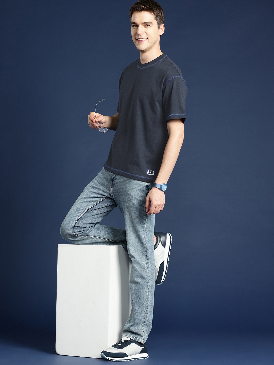 

Mast & Harbour Drop-Shoulder Sleeves Relaxed Fit T-shirt, Navy blue