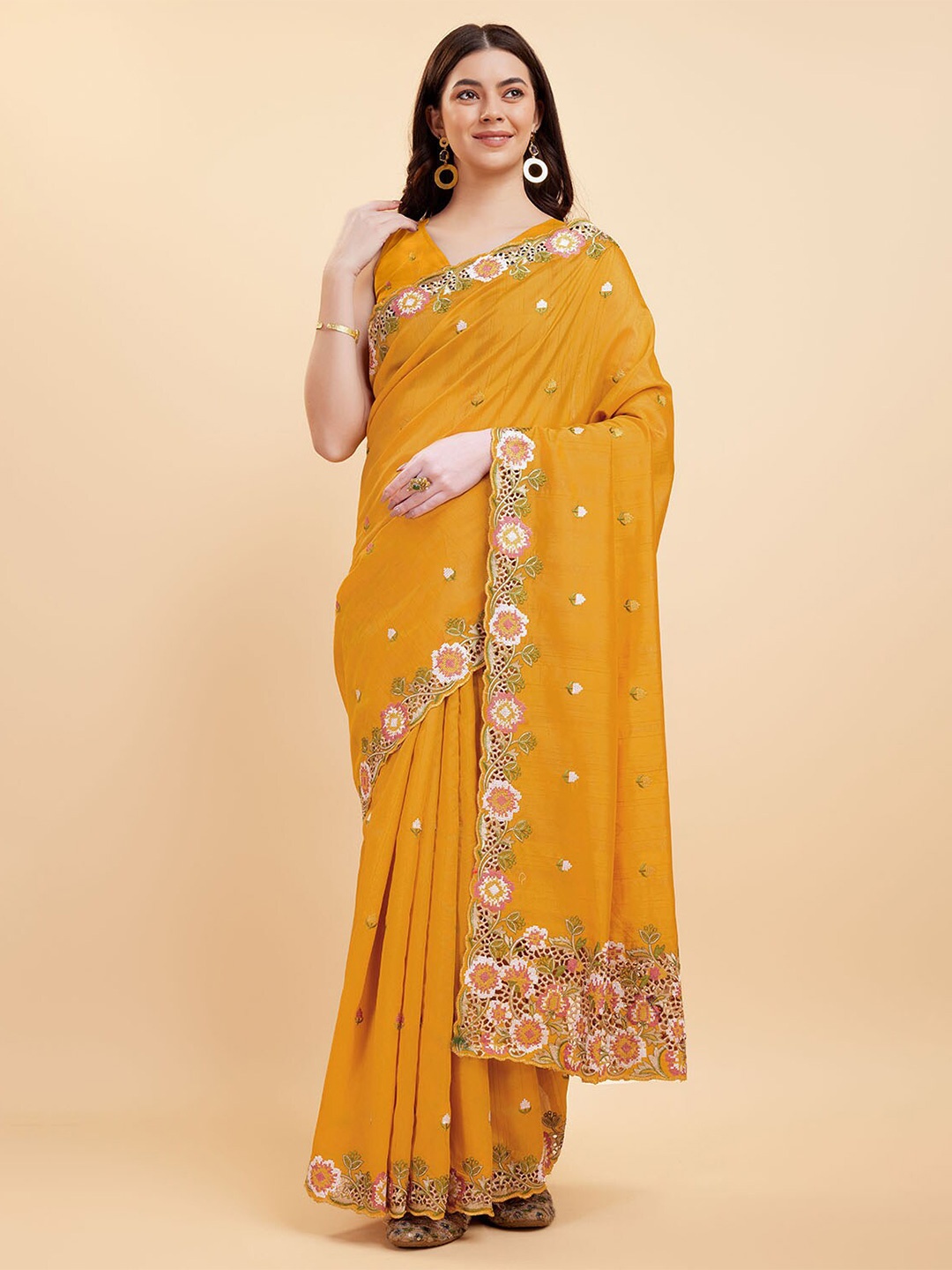 

Tasarika Floral Embroidered Pure Silk Saree, Yellow