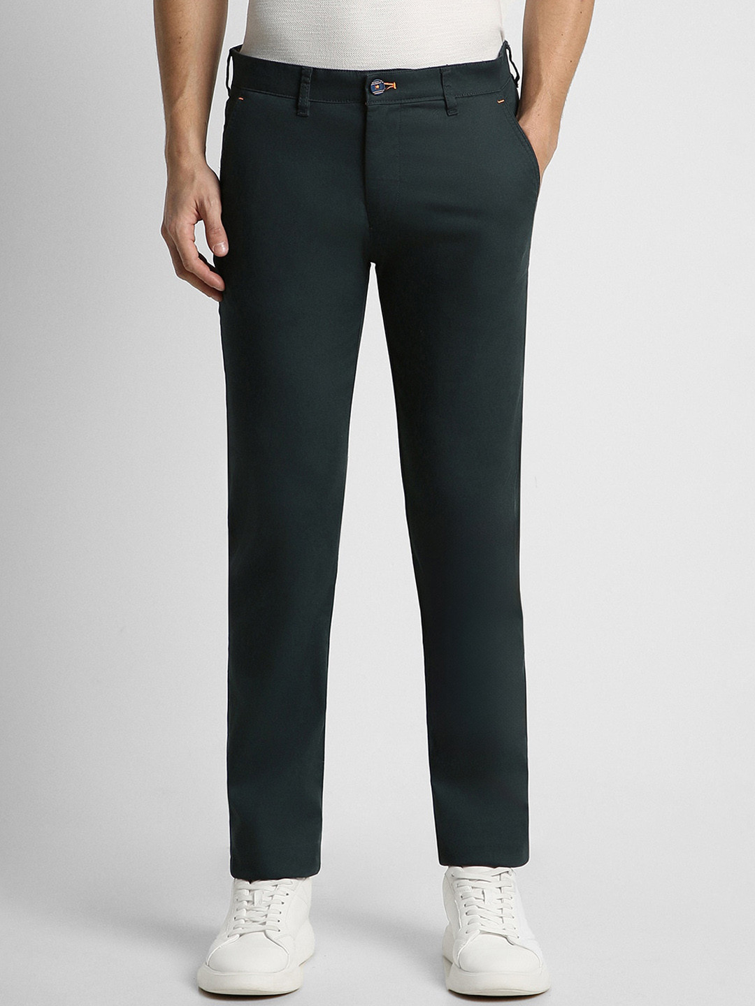 

Peter England Casuals Men Slim Fit Trousers, Green